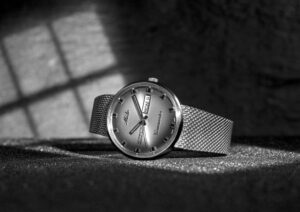 Swiss mechanical wristwatches